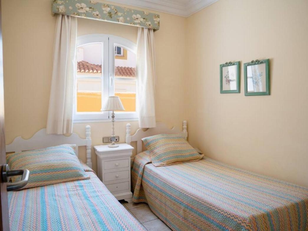 Holiday Villa Vergel With Huge Private Pool, Jacuzzi, Sauna & Bbq By Amazzzing Travel Caleta De Fuste Exterior photo
